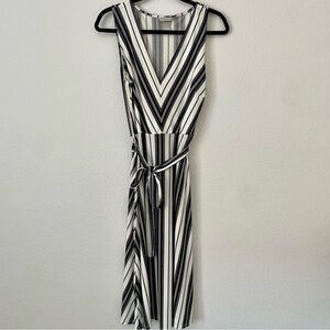 H&M Black & White V-Neck Midi Dress M - Very Good